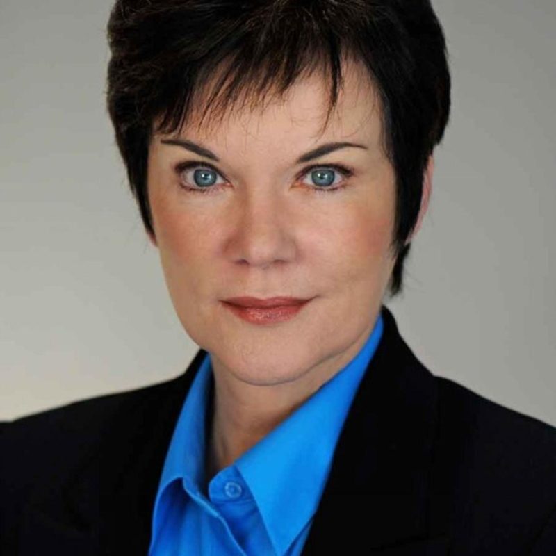 Candice DeLong, junta directiva